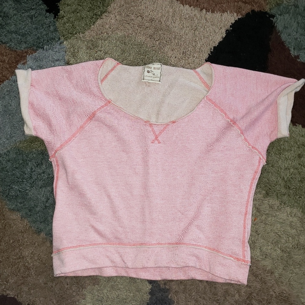 Sweater crop top t-shirt